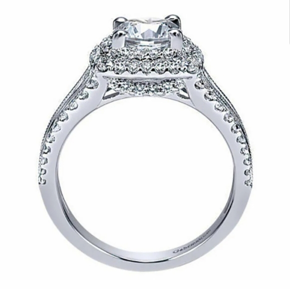 Big shine round Zircon ring!!! - Picture 2 of 3